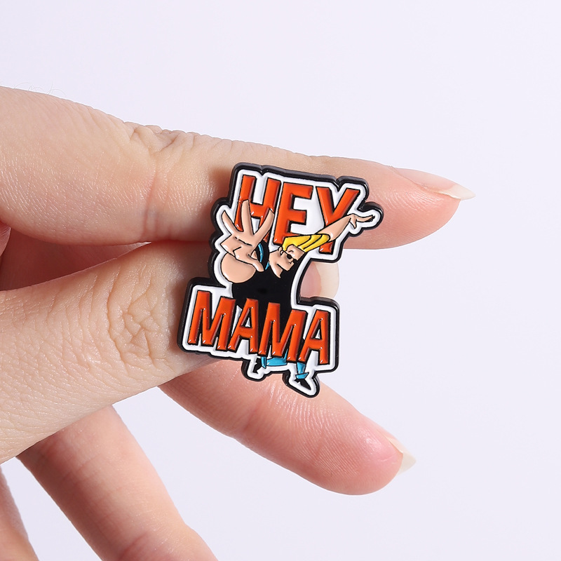 Classic Game Figure Badge Cosp - огляд і ціна Men Accessories Look